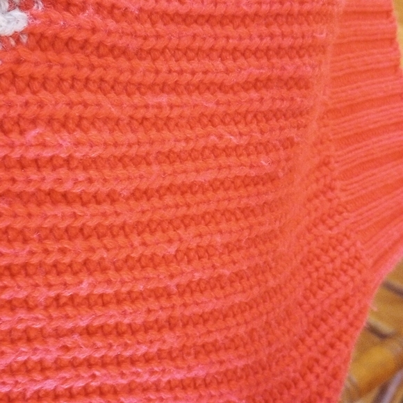 Splendid Collection Ladies Chevron Sweater Size:S Color:Coral, Pink, Gray - Picture 6 of 12